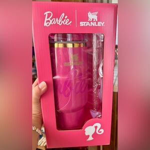 Stanley x Barbie Legends Flowstate Quencher 40oz Tumbler